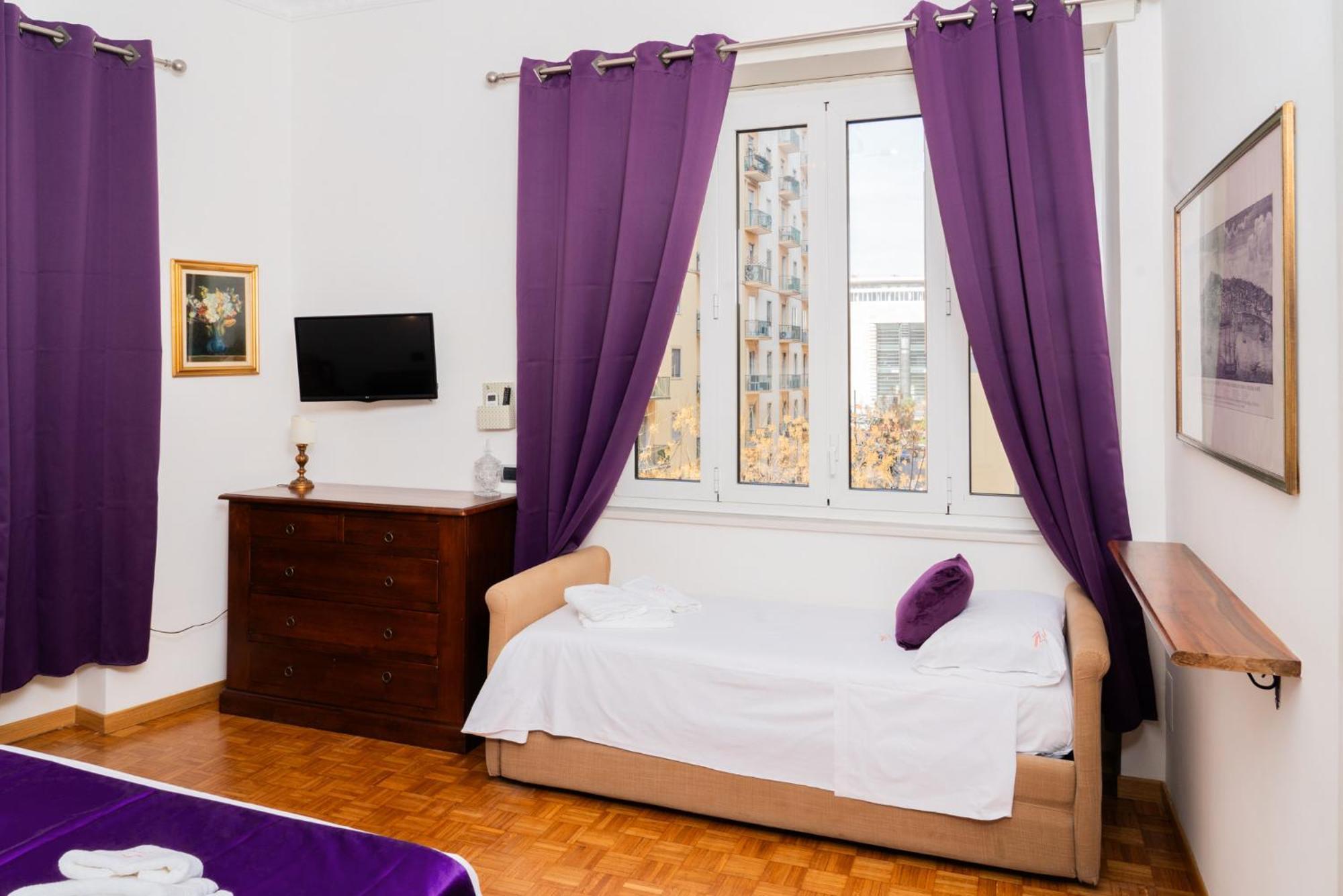 Suite Cervantes Naples Luaran gambar