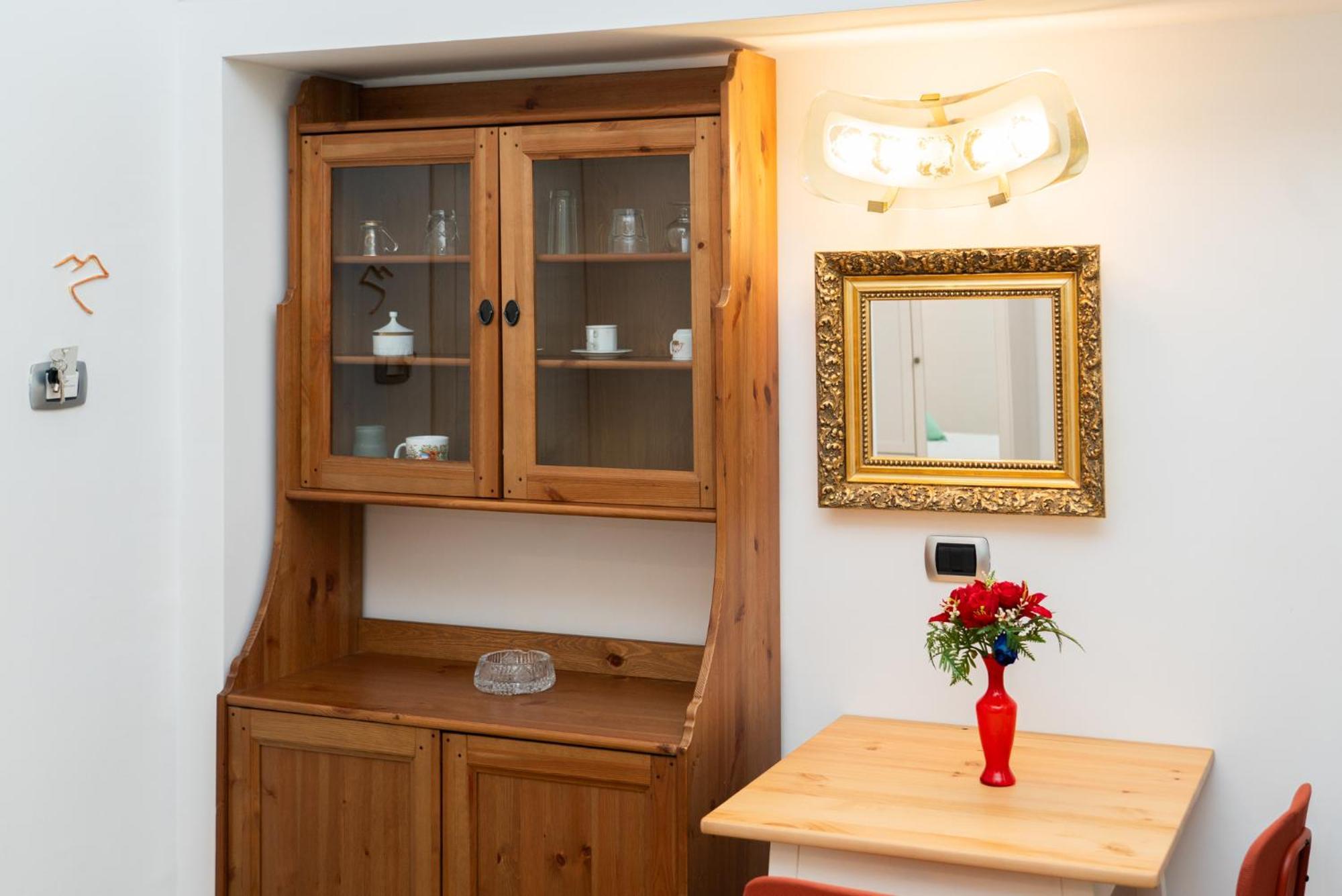 Suite Cervantes Naples Luaran gambar